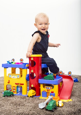 VIKING TOYS CITY GARAŻ DWUPOZIOMOWY ZE SCHODAMI 3