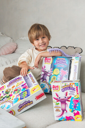 LISCIANI SLUMI SCIENCE GNIOTEK W CIEMNOŚCI 7