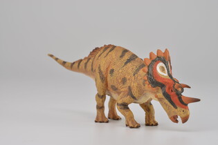COLLECTA DINOZAUR REGALICERATOPS 4