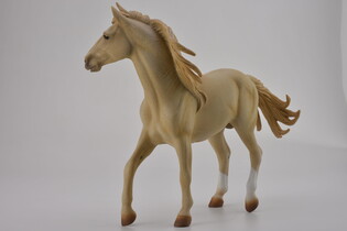 COLLECTA KOŃ MUSTANG LIGHT PALOMINO 1:12 (DELUXE) 6