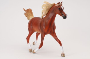 COLLECTA KOŃ ARABSKI KASZTAN SKALA 1:12 W OPAKOWANIU (DELUXE) 7