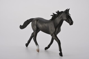 COLLECTA OGIER STANDARDBRED PACER CZARNY 4