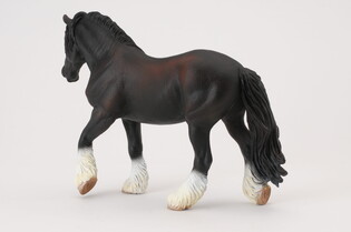 COLLECTA KLACZ RASY SHIRE CZARNA 3