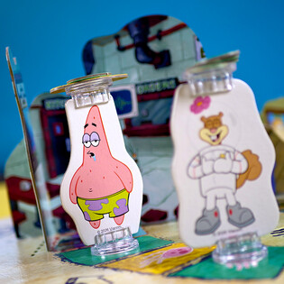 LISCIANI SPONGEBOB GRA KOOPERACYJNA NA RATUNEK MEDUZOM. 18